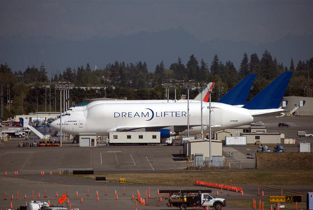 747 Dreamlifter, 61,261 octets