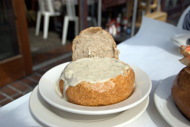 Clam Chowder at CrabPot, 50,023 octets